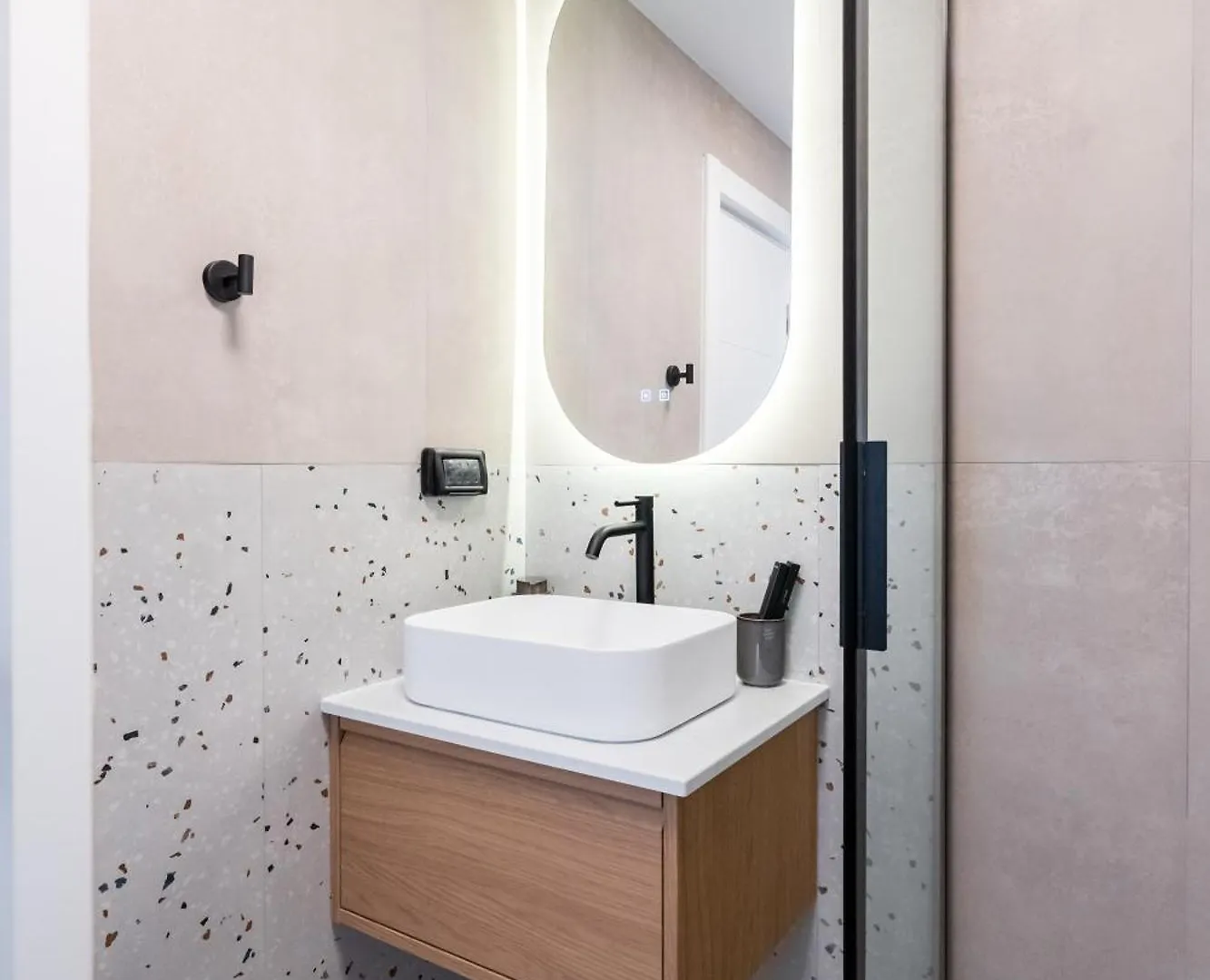 בוקרשט Luxury Apart-Hotel מלון דירות