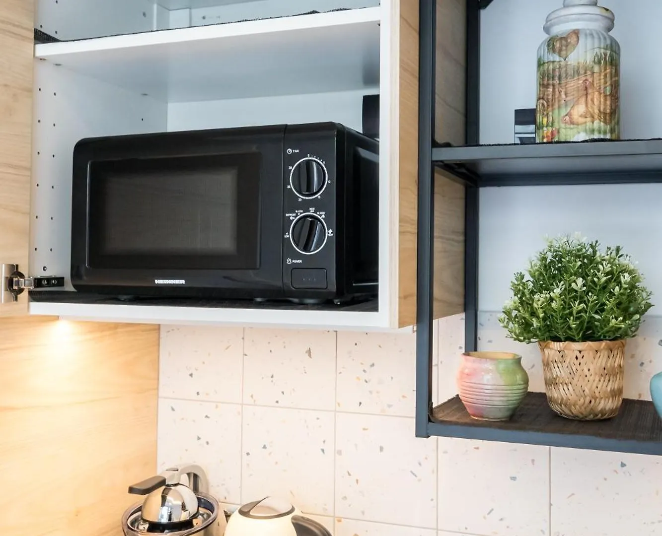 Luxury Apart-Hotel Бухарест 0*,  Румыния