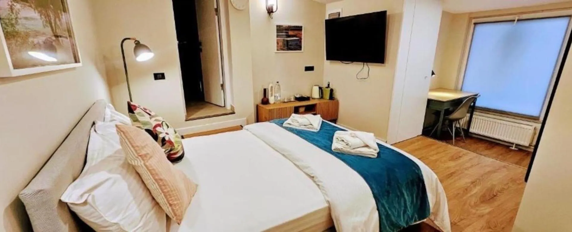 Luxury Apart-Hotel Бухарест 0*,